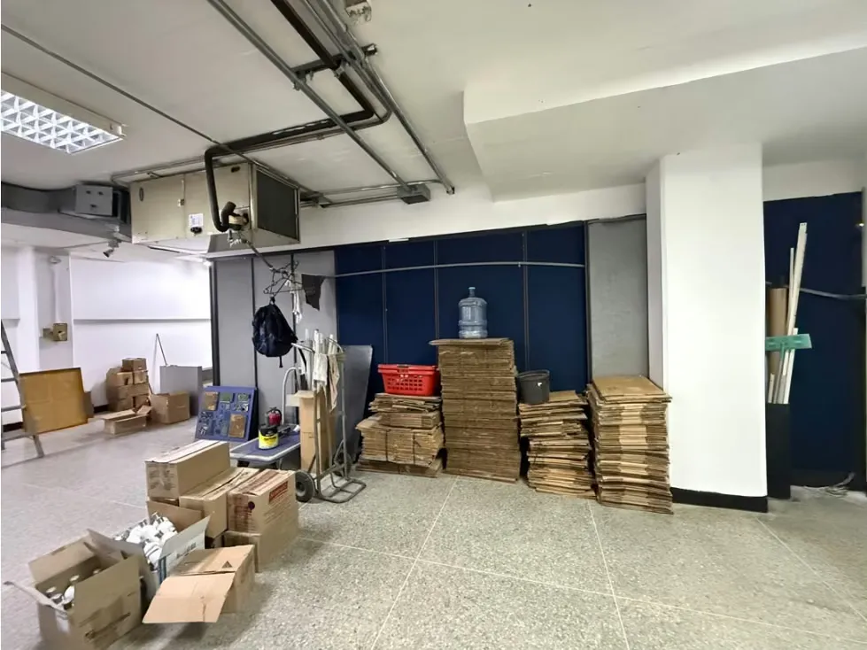 Se vende/alquila Galpon 220m² La Urbina - 9