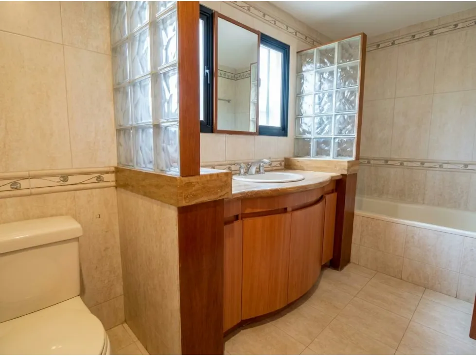 Casa Residencial en Venta Santa Rosa de Lima 4H/4B/3PE 567T/370C - 20