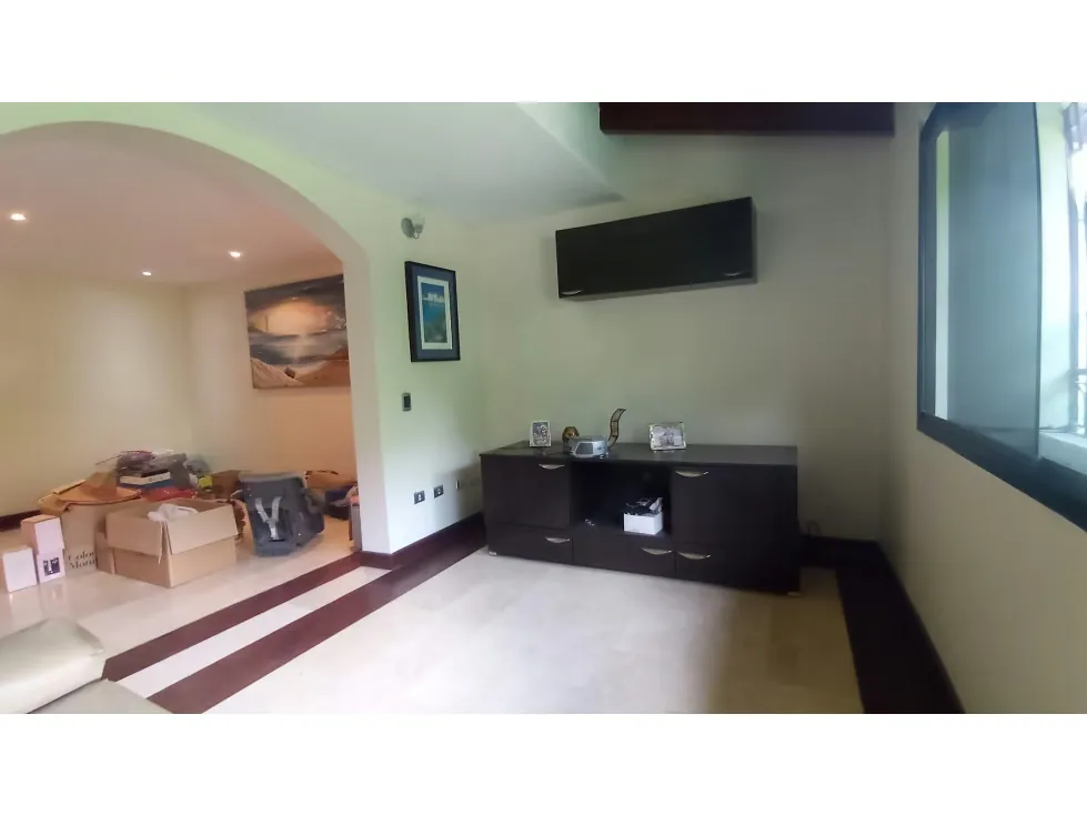 Casa Residencial en Venta Santa Rosa de Lima 4H/4B/3PE 567T/370C - 9