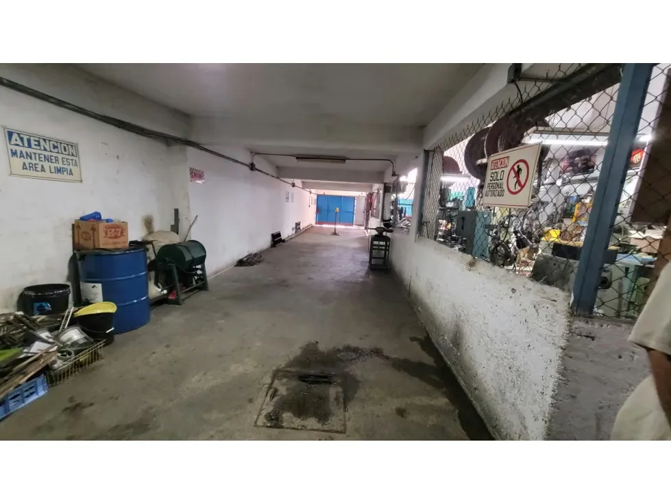 Se vende Galpon 1500m² Chapellin - 4