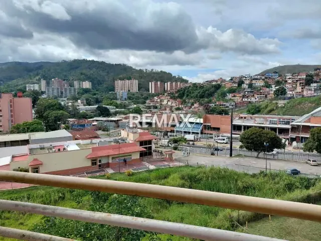 Local Comercial en VENTA en el C.C. Vasconia - 13
