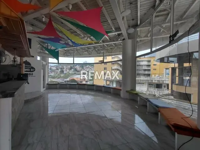 Local Comercial en VENTA en el C.C. Vasconia - 3