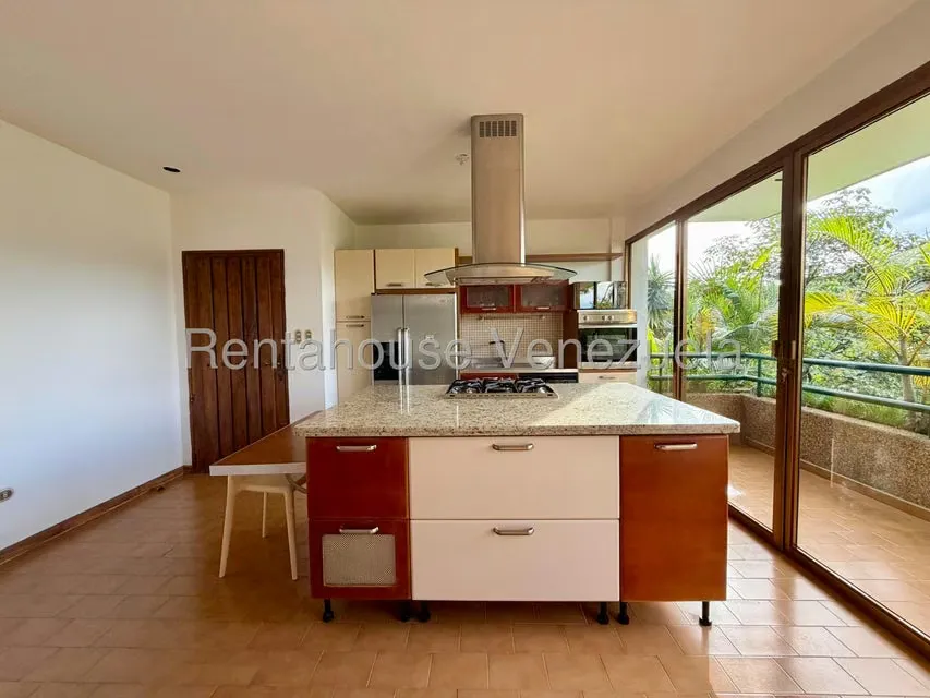 Apartamento (1 Nivel) en Alquiler en Prados del Este, Distrito Metropolitano - 5