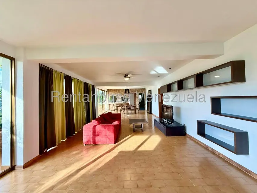 Apartamento (1 Nivel) en Alquiler en Prados del Este, Distrito Metropolitano - 7