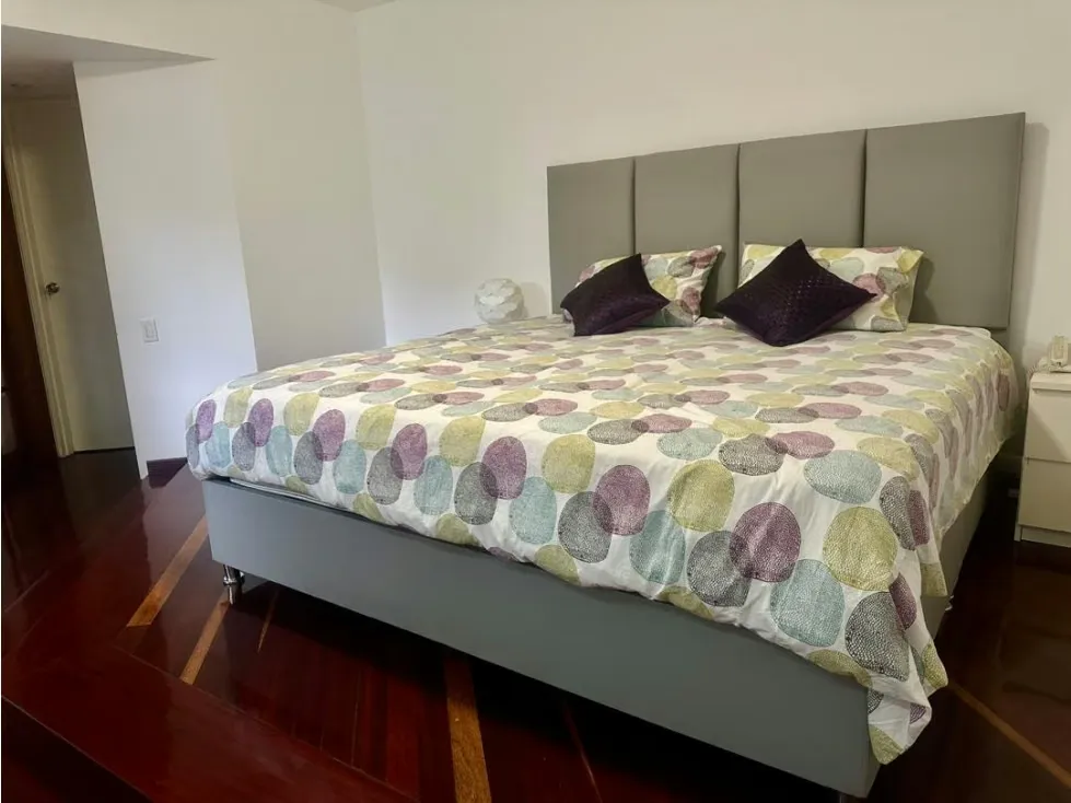 Se vende Apto 240m² 3h+s/3b+s/3p Colinas de Valle Arriba - 16