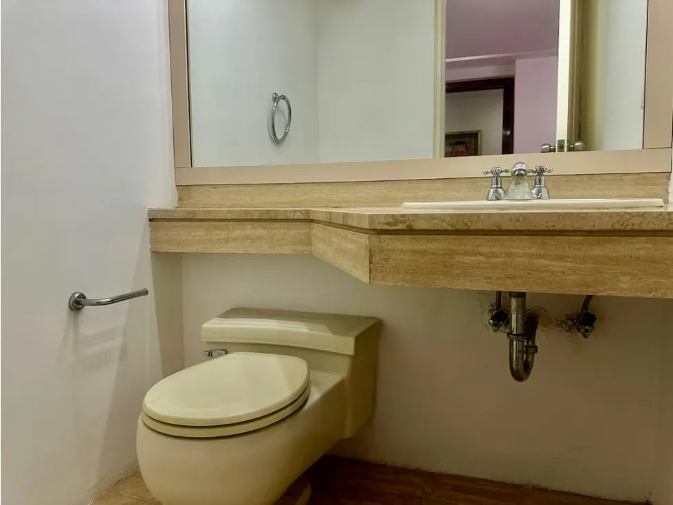 Se vende Apto 240m² 3h+s/3b+s/3p Colinas de Valle Arriba - 21