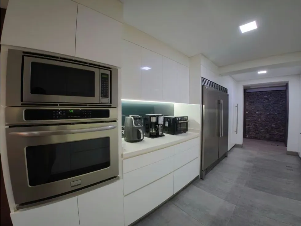 Vendo PB 381m2 Lomas del Sol 2631 - 11