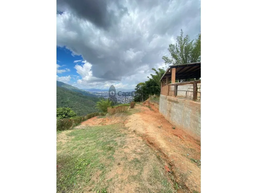Finca de Montaña, en Caracas - 13