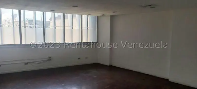 Oficina en Venta en Parroquia Catedral, Distrito Metropolitano - 18