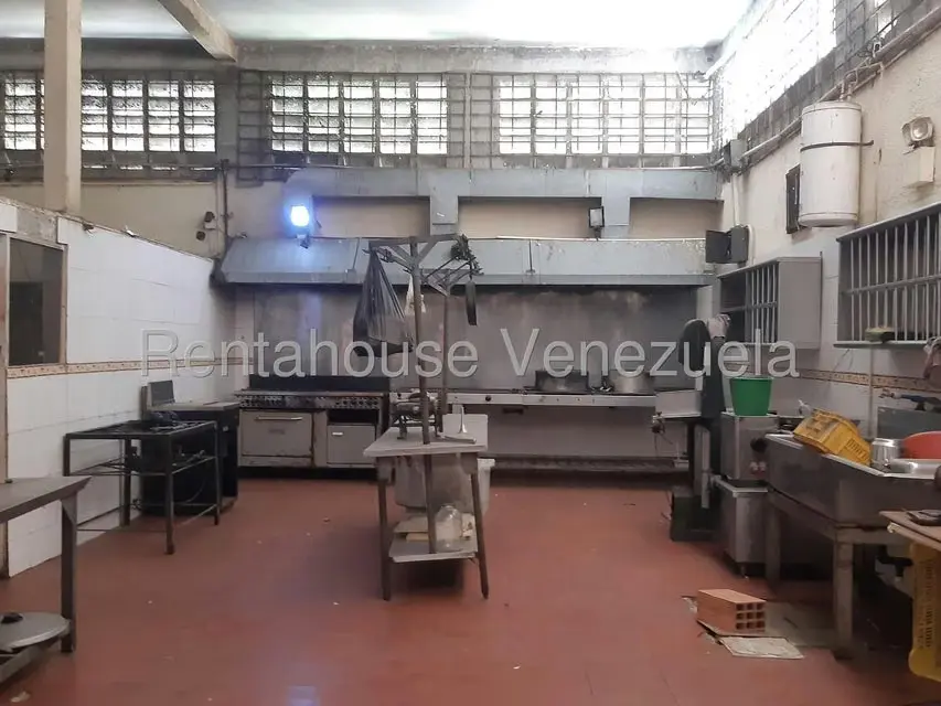 Local Comercial en Alquiler en Delicias Vieja, Zulia - 16