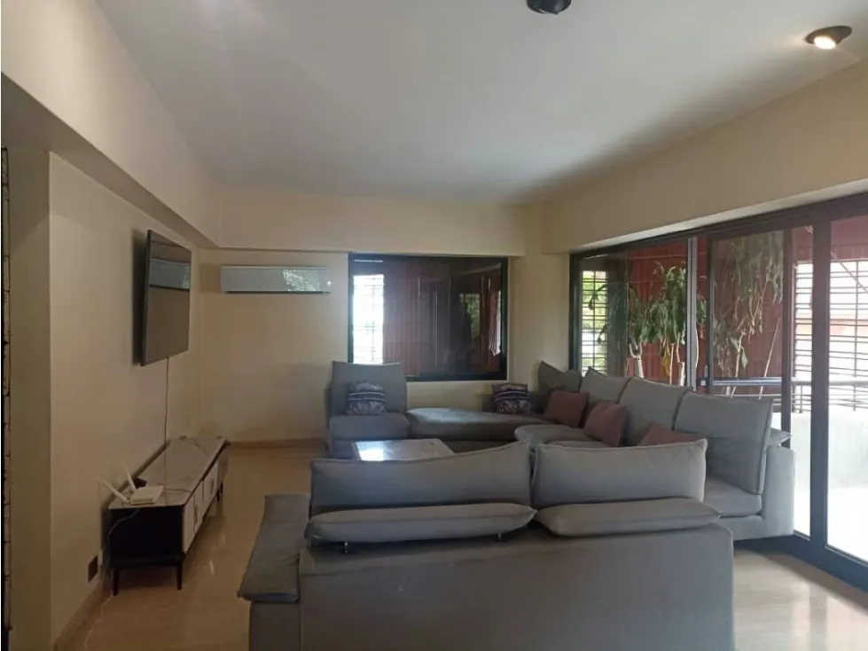 Se alquila PH 324m2 Sebucán 5499 - 6