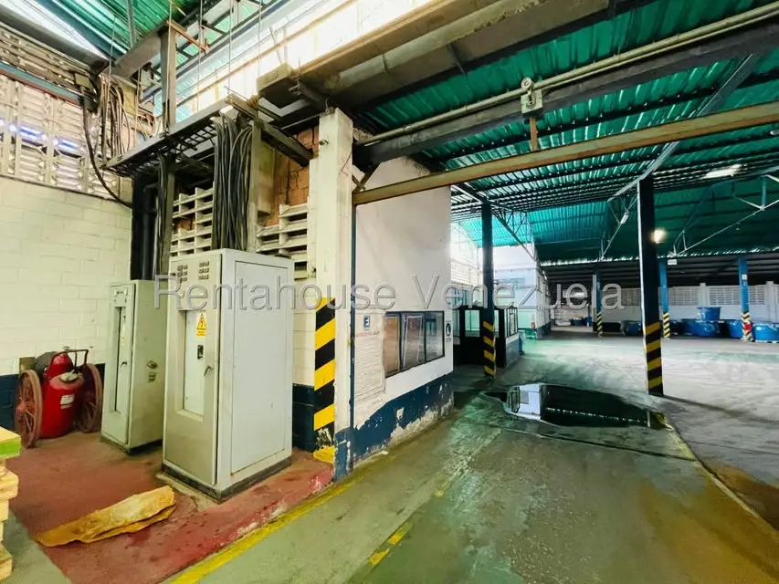Galpon - Deposito en Venta en Carretera Nacional, Aragua - 37