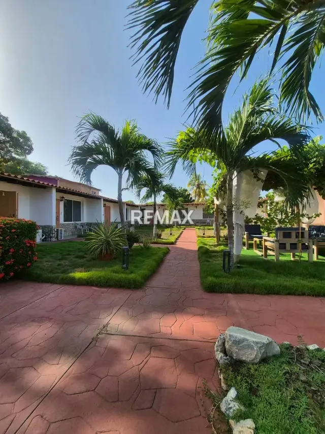 Pasada Turística en Venta en La Mira Playa El Agua - 14