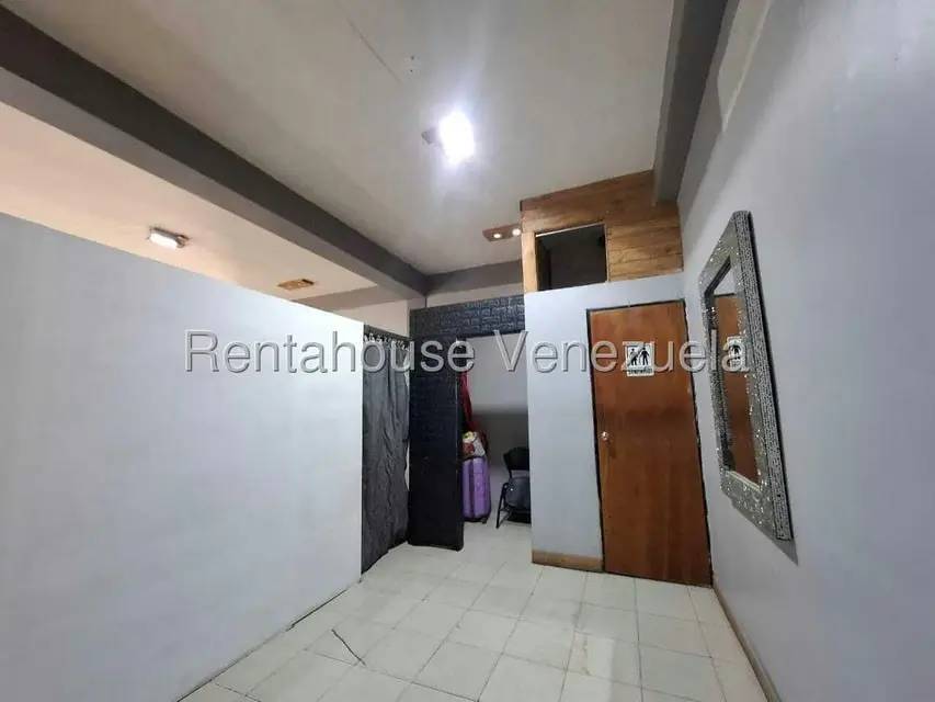 Comercial (Local Comercial) en Alquiler en La Mata, Lara - 17