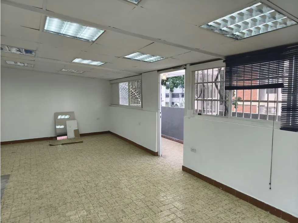 CASA COMERCIAL EN ALQUILER LA CALIFORNIA NORTE 409mts/4B/2PE - 17