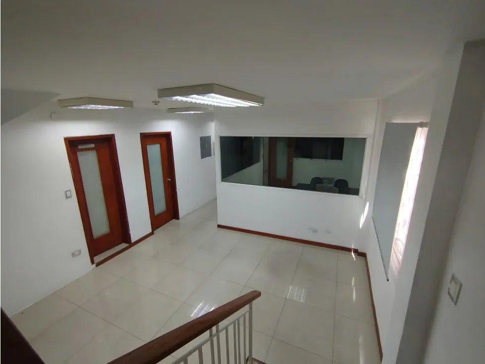 CASA COMERCIAL EN ALQUILER LA CALIFORNIA NORTE 409mts/4B/2PE - 10