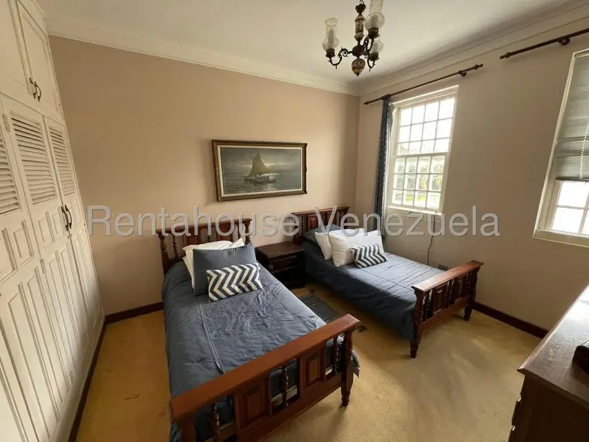 Casa (Contemporaneo) en Venta en La Lagunita Country Club, Distrito Metropolitano - 21