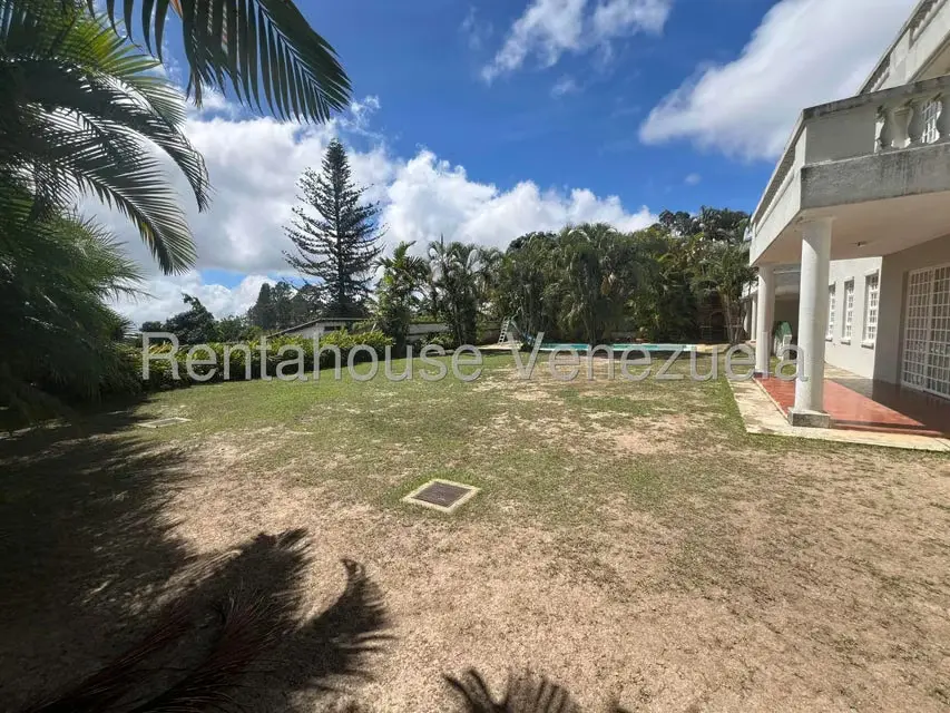 Casa (Contemporaneo) en Venta en La Lagunita Country Club, Distrito Metropolitano - 30