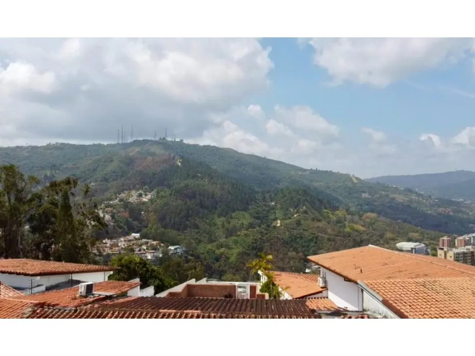 Negociable Casa en Los Naranjos con Hermosa Vista y Piscina 5h-6b-5e - 3