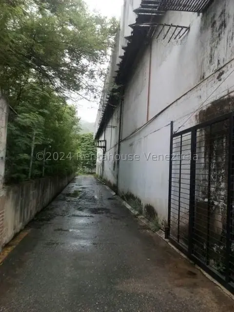 Local Comercial en Alquiler en Guarenas, Miranda - 29