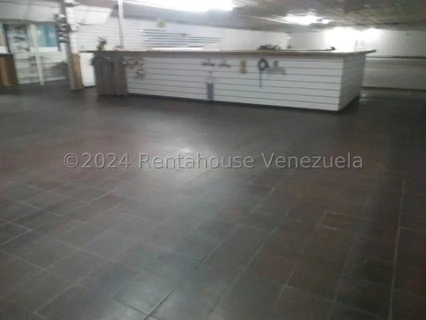 Local Comercial en Alquiler en Guarenas, Miranda - 33