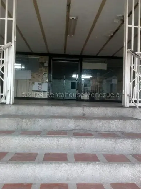 Local Comercial en Alquiler en Guarenas, Miranda - 37