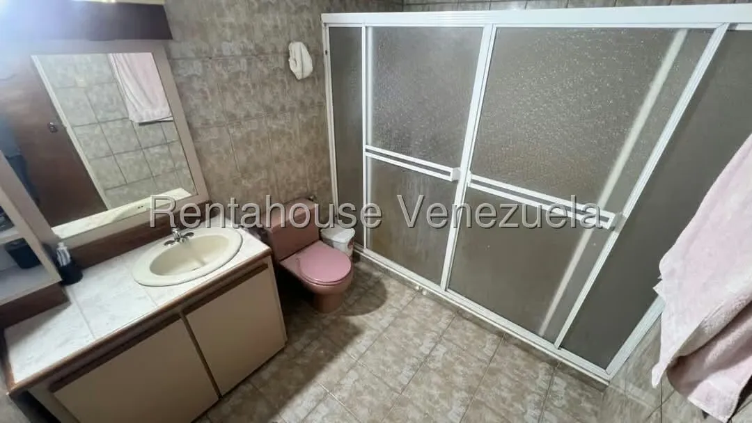 Townhouse (1 Nivel) en Alquiler en Juanico, Monagas - 11