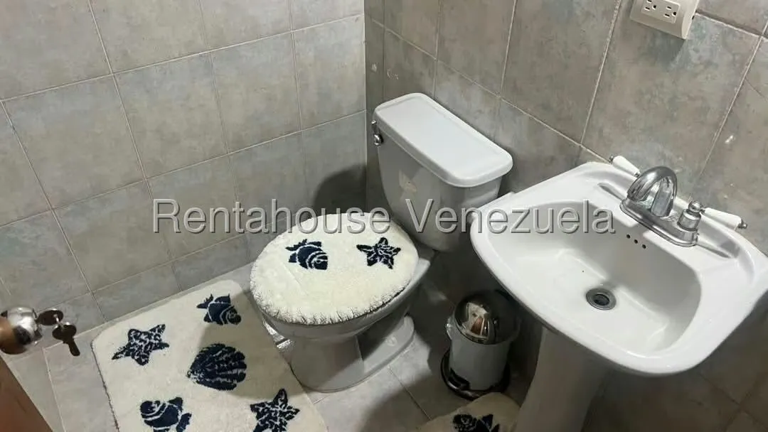Townhouse (1 Nivel) en Alquiler en Juanico, Monagas - 17