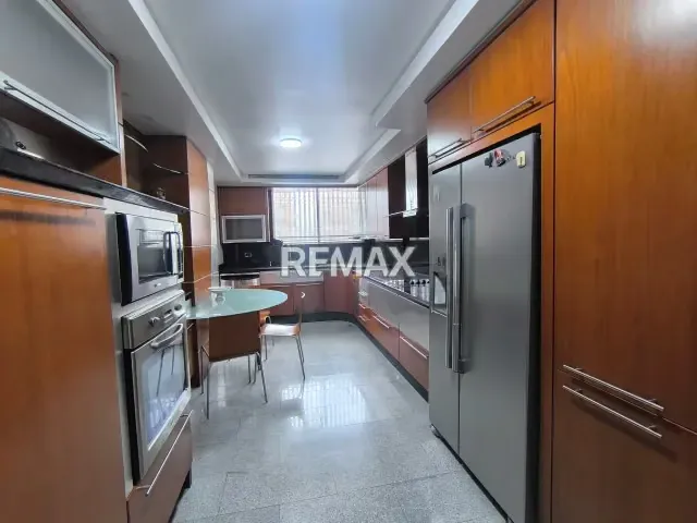 En venta amplio y hermoso apartamento en Resd Marfil suite en la Urb el Parral - 15
