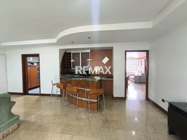 En venta amplio y hermoso apartamento en Resd Marfil suite en la Urb el Parral - 6