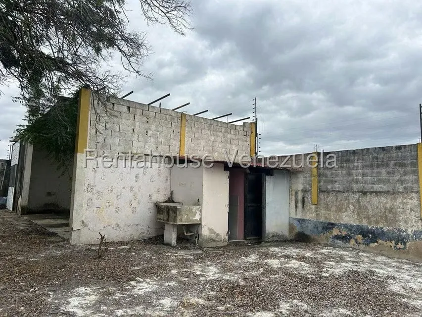 Local Comercial en Venta en Parroquia Juan de Villegas, Lara - 25