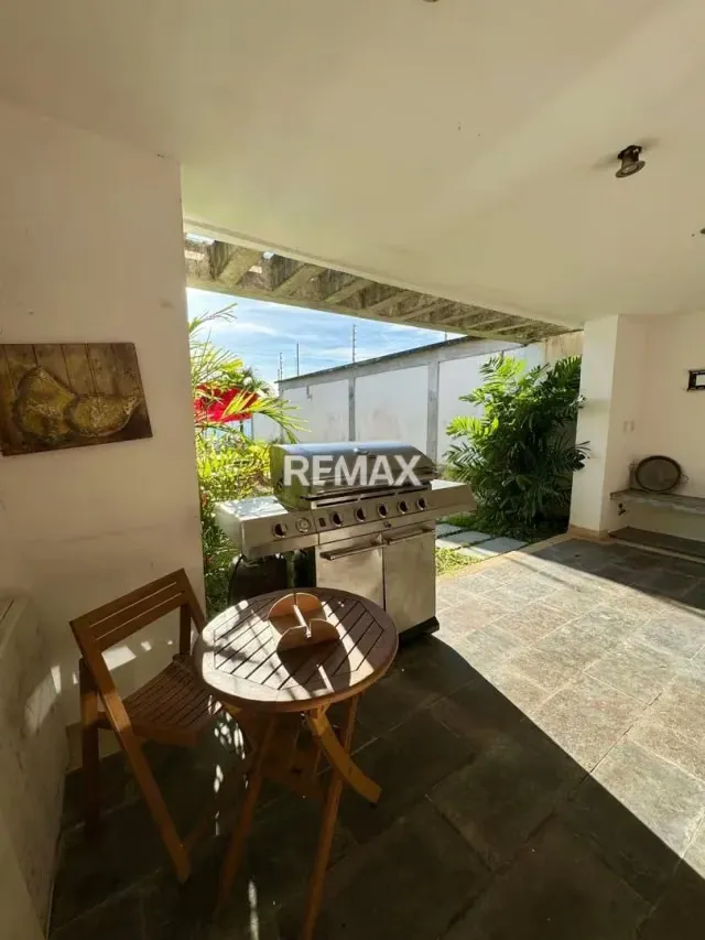 en venta Casa de Diseño Contemporáneo en Colinas de Pirineos - 16