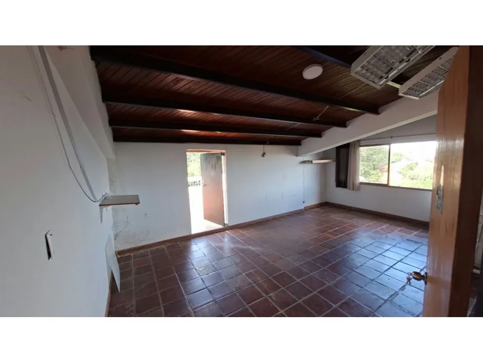 Se alquila anexo 200m2 El Hatillo sector Corralito 0103 - 5