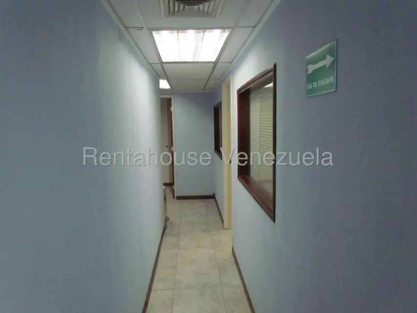 Local Comercial en Venta en Los Dos Caminos, Distrito Metropolitano - 22