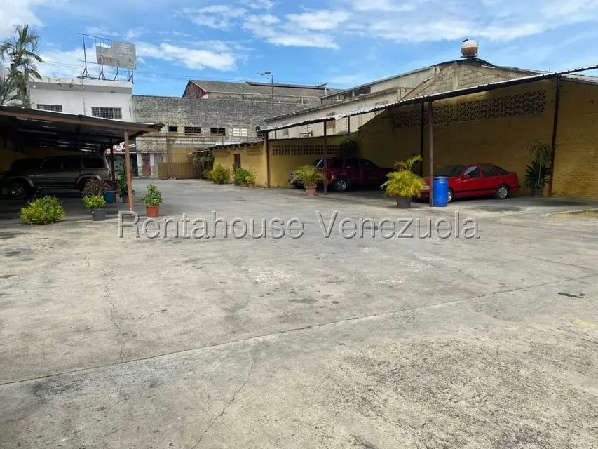 Negocios y Empresas (Hotel) en Venta en Parroquia Concepcion, Lara - 31