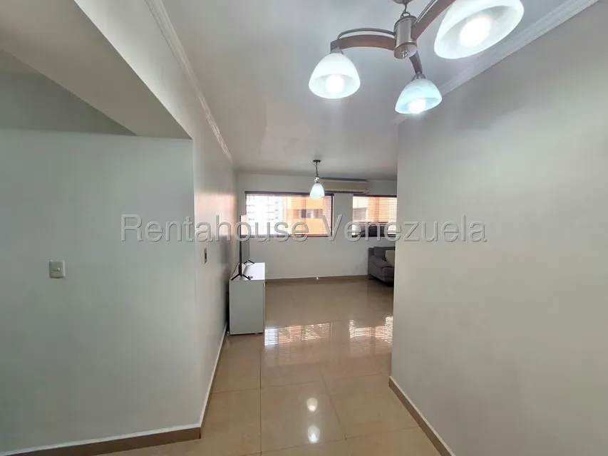 Apartamento (1 Nivel) en Venta en Ciudad Jardin Manongo, Carabobo - 2