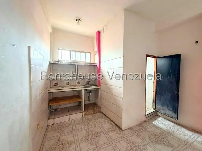 Anexo (1 Nivel) en Alquiler en Zona Este, Lara - 6