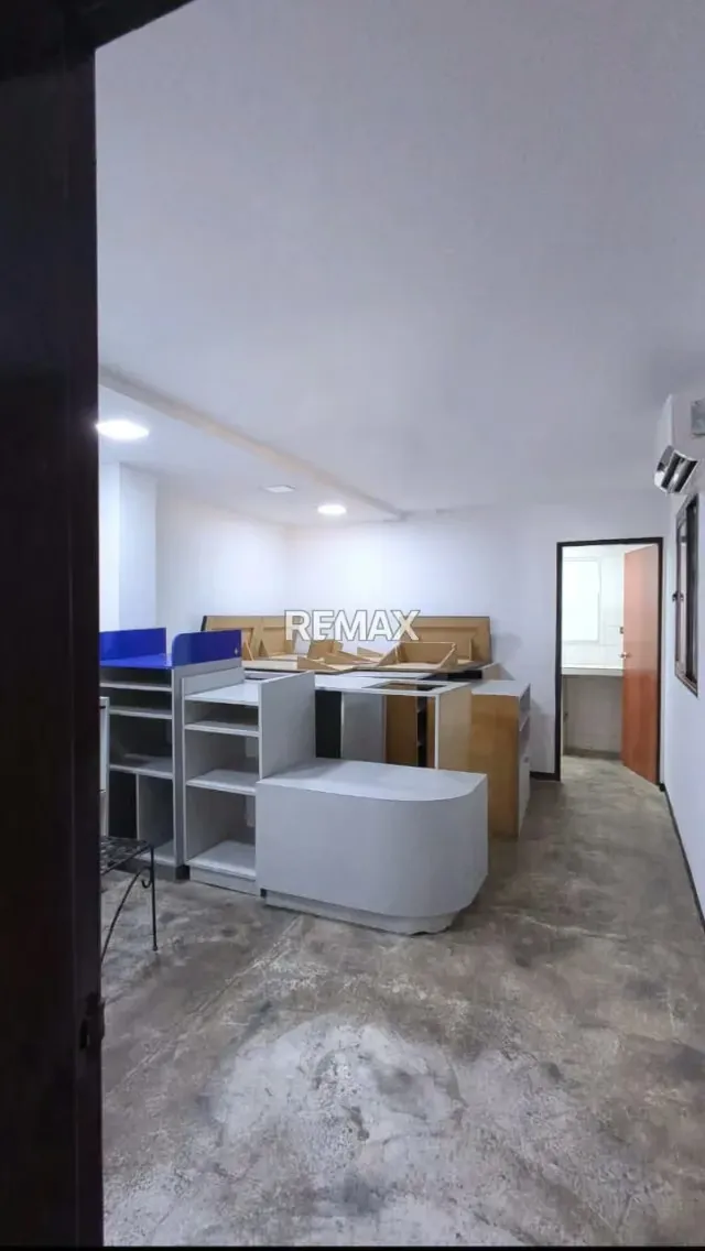 Venta de local en San Blas - 13