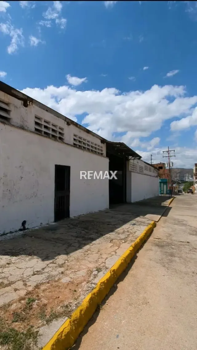 Venta de local en San Blas - 5