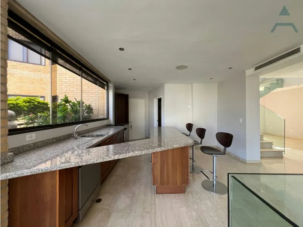Se vende/alquila Apto PH 592m² 6h/7b/7p La Castellana - 5