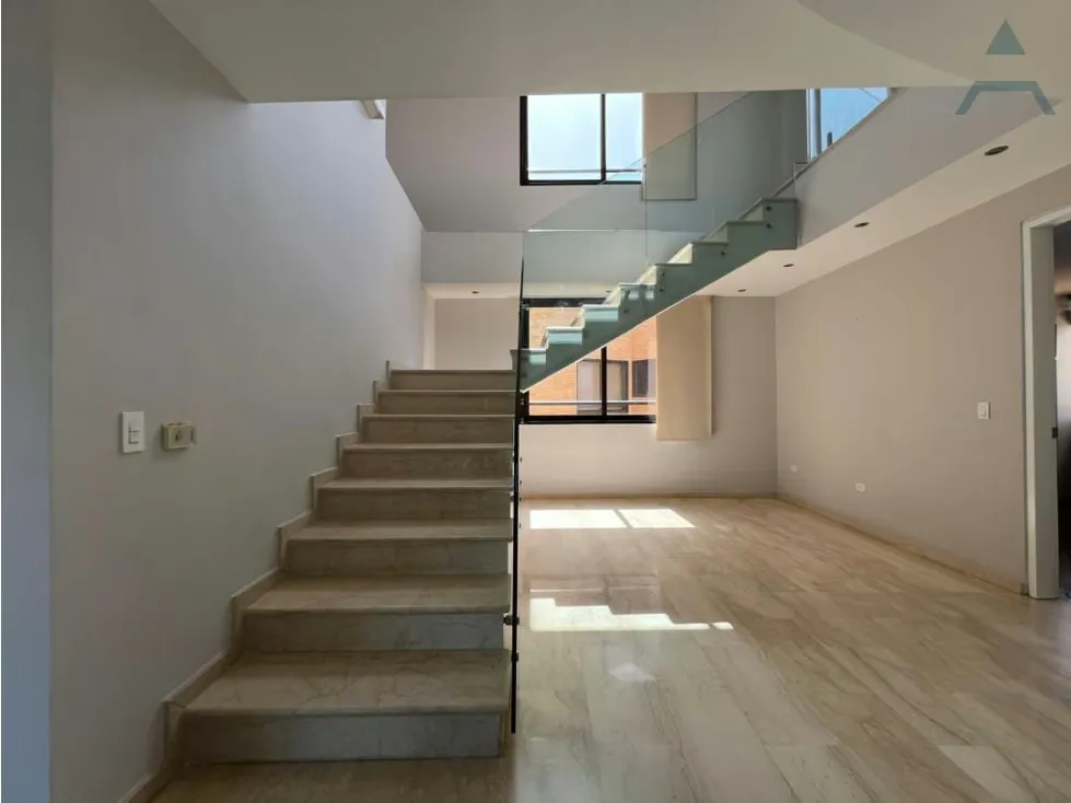 Se vende/alquila Apto PH 592m² 6h/7b/7p La Castellana - 8