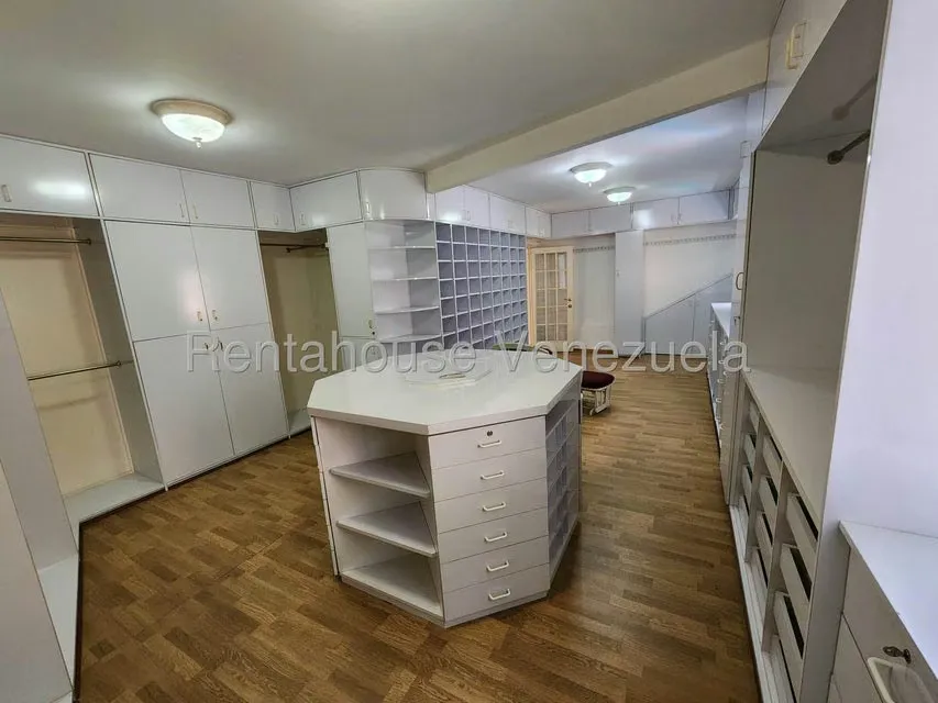 Casa (Multipes Niveles) en Venta en Colinas de Bello Monte, Distrito Metropolitano - 22