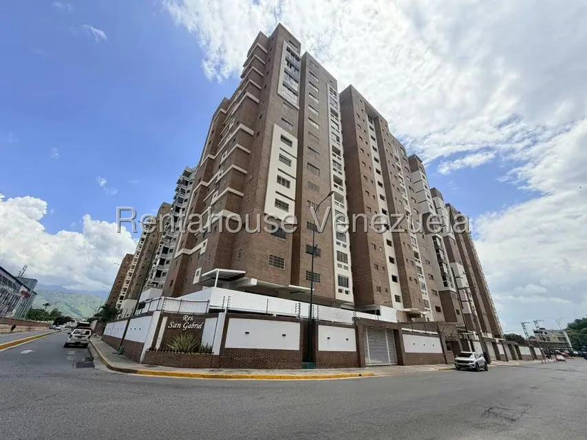Apartamento (1 Nivel) en Venta en Base Aragua, Aragua - 23