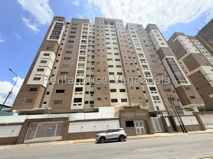 Apartamento (1 Nivel) en Venta en Base Aragua, Aragua - 24