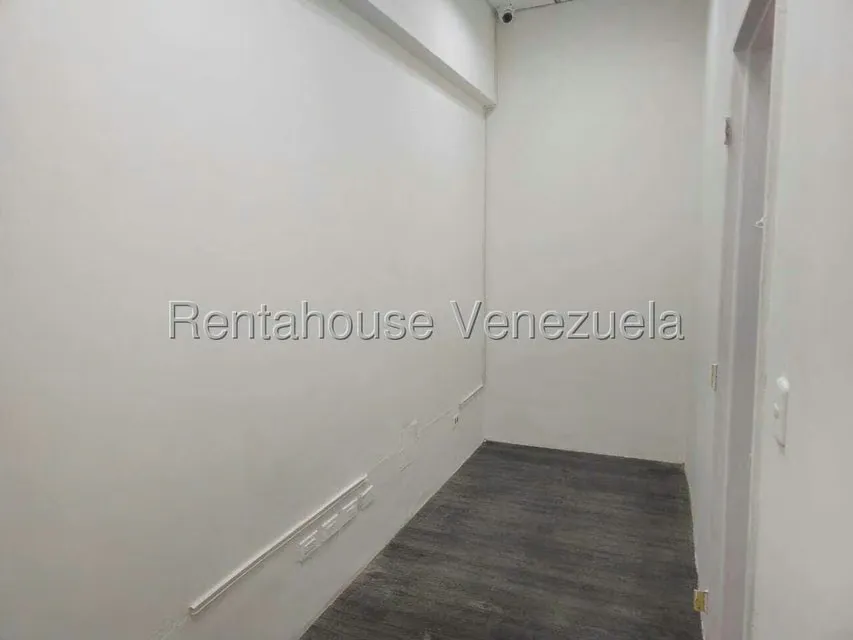Local Comercial en Alquiler en El Paraiso, Distrito Metropolitano - 7