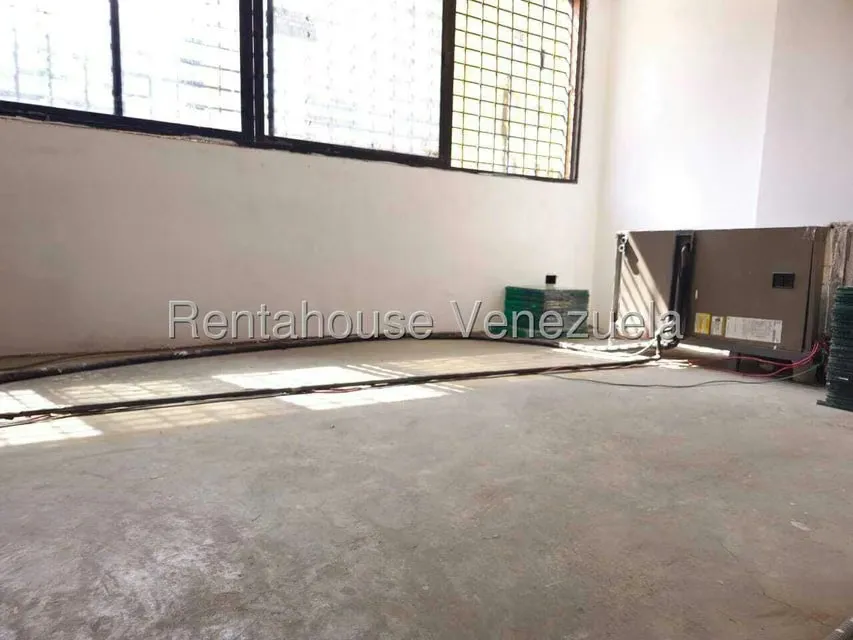 Local Comercial en Alquiler en El Paraiso, Distrito Metropolitano - 10