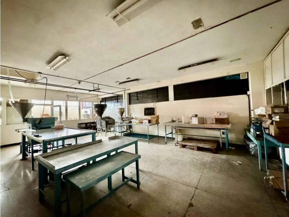 Se vende galpon industrial 3.000m2 Baruta - 9