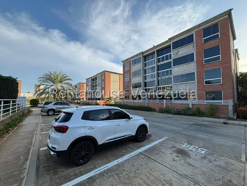 Apartamento (1 Nivel) en Venta en Porlamar, Nueva Esparta - 2