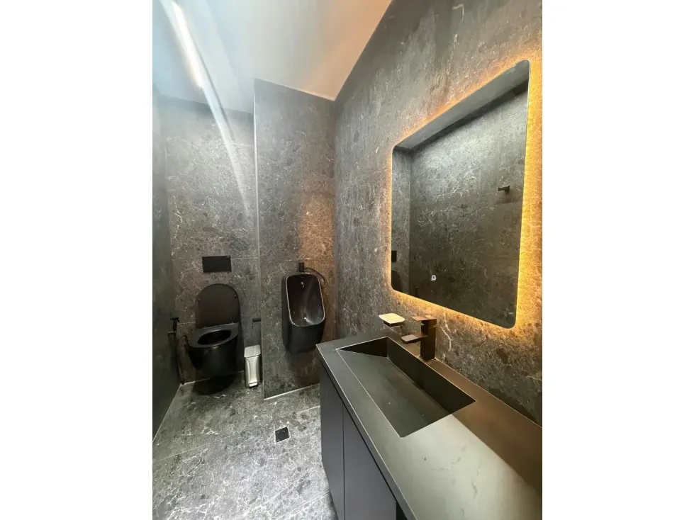 Casa en Venta en Los Naranjos del Cafetal 6H+S/ 6B/ 5P - 27
