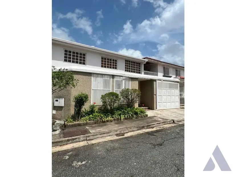 Vendo casa en calle cerrada 128m2 Guatire 3535